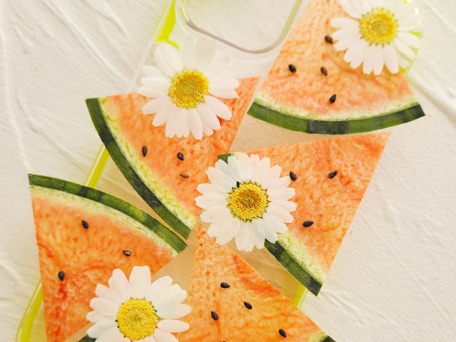 スイカもスマホケースになっちゃいます_LA FEE DES FLEURS