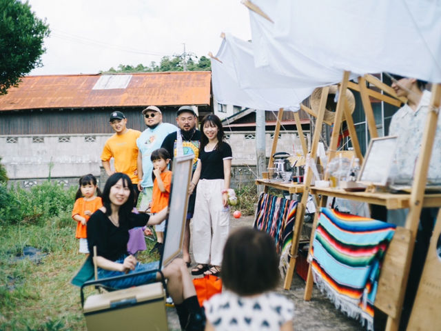 ELVES clothing store