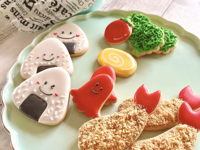 お子さまも大人の方も楽しめるアイシングレッスン!!1時間でかわいいクッキーが誕生します。ベテラン講師が丁寧にお伝えします!安心してご参加ください☆_Heart warming