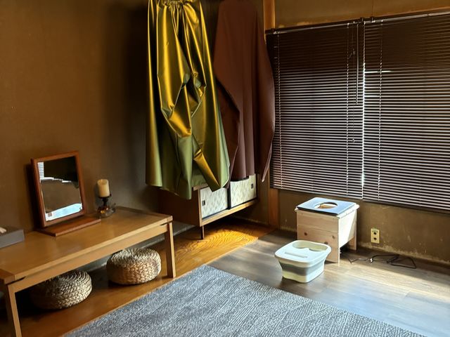同時に2名様までよもぎ蒸しは施術できるのでお友達同士で、ぜひ_たじみ健康labo