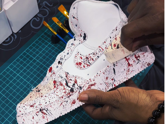 《大人気》オリジナル・シンプル・簡単
スプラッシュコース
※レザー生地のスニーカーをご持参下さい
Instagram→KicksBuzzed_Kicks Buzzed