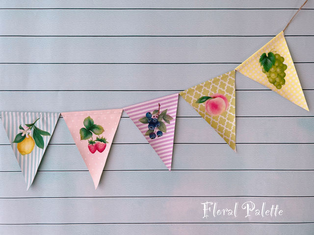 トールペイントで制作したガーランド(オリジナルデザイン)_Floral Palette