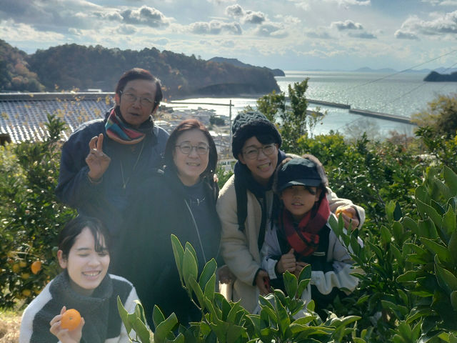 瀬戸内海を見ながらみかん狩りを楽しめます!_菅原オレンジ農場&広島ミニヤギ牧場