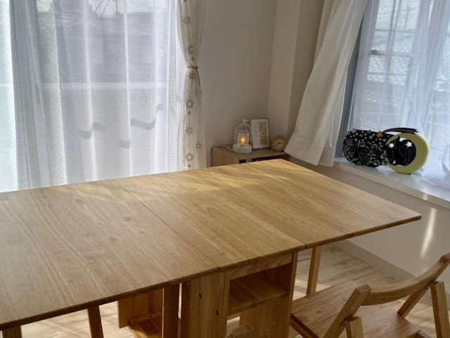 陽当たりの良い明るいお部屋でアロマクラフト作りができます♪_アロマルーム ねこのて