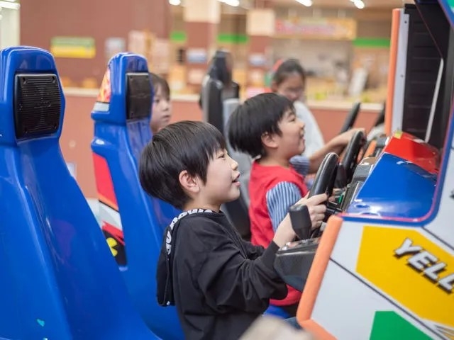 人気のアーケードゲームをフリープレイ(無料)でお楽しみいただけます。みんなで楽しめるゲームを厳選!_ファンタジーキッズリゾート北上尾