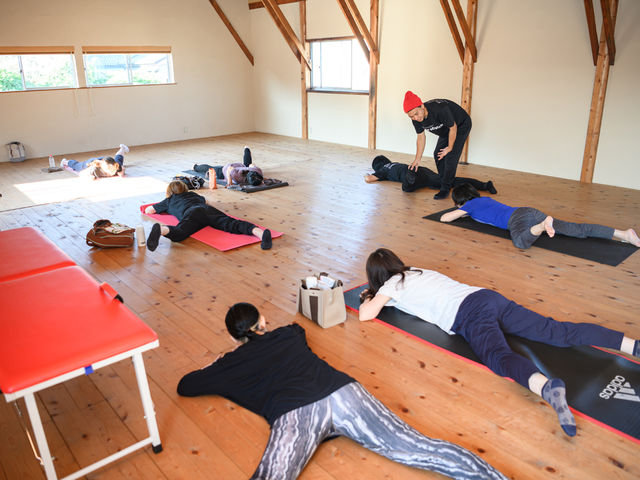 みんなでワイワイするのもよし!もちろんお一人でも!_kaneko stretch method New stretch