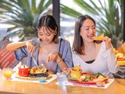 ESTINATE LOUNGE 那覇の写真2