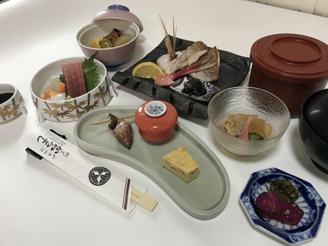 日本料理 かわらよしの写真1