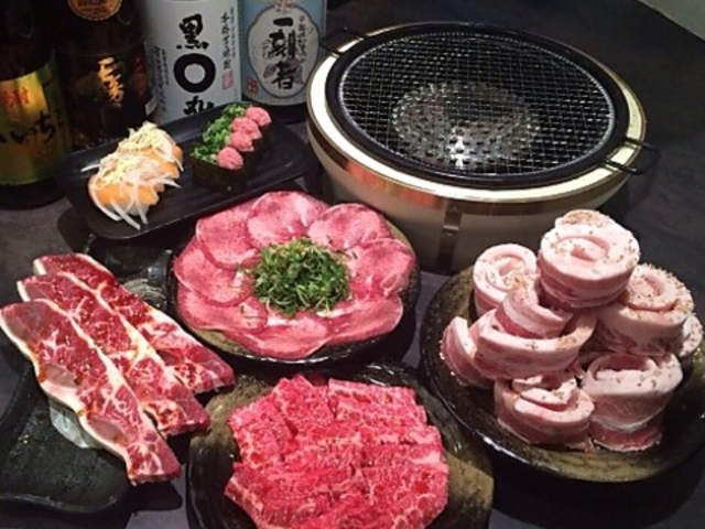 まんぷく食堂 肉のフジイチの写真1