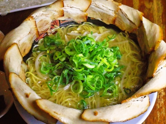 エース軒 伊丹本店の写真1