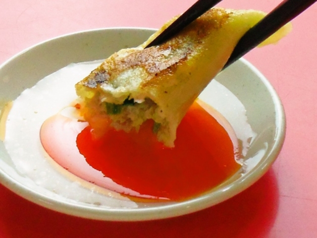 手作り餃子 康の写真1