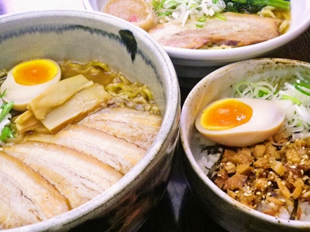 らーめん四代目 いちまる 八軒店の写真1
