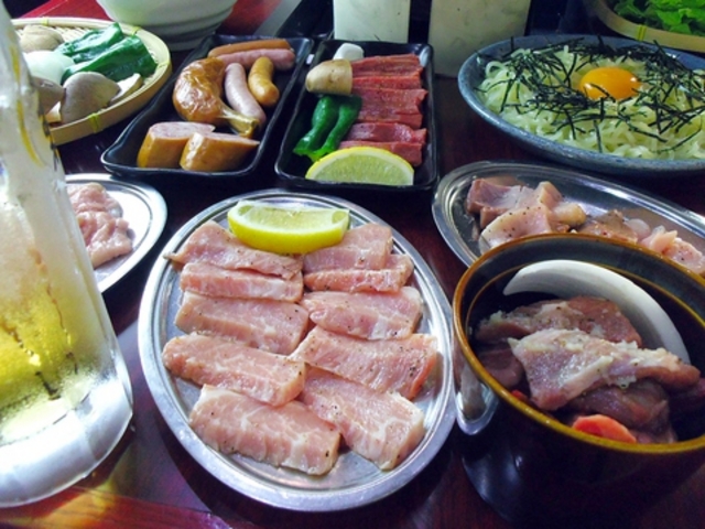 塩ホルモン栗の木 本店の写真1