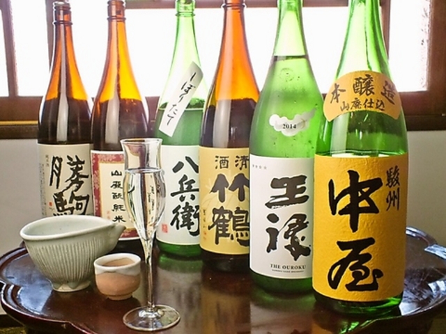 日本酒BAR 慶 根津の写真1