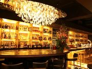 THE LONG BAR ザ ロング バーの写真1
