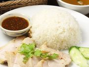 タイ屋台料理 TINUN 錦糸町店の写真1