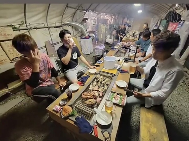 牡蠣小屋&海鮮 BBQ はまさき商店の写真1