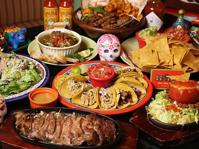 琉球メキシカンレストラン BORRACHOS ボラーチョス 広島の写真1