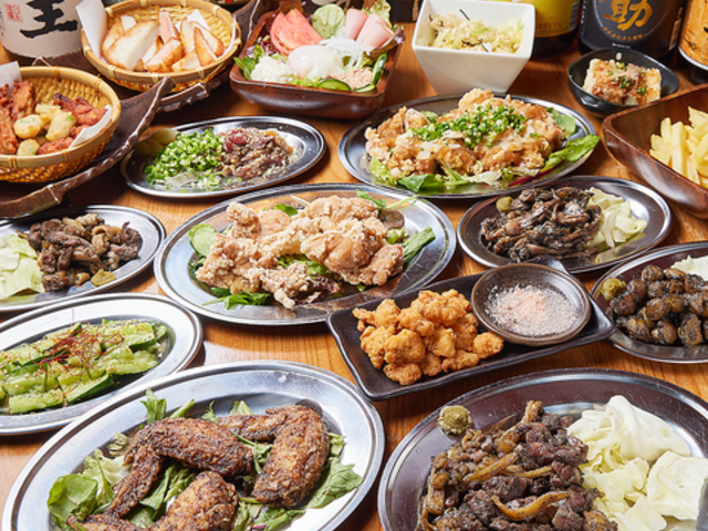 地鶏炭火焼 鶏さんさんの写真1