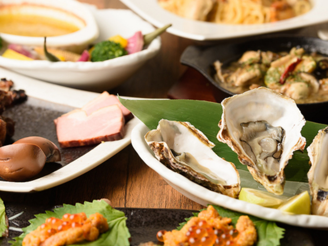 Oyster&Smoked BAR SANGO オイスターアンドスモークドバーサンゴ 牡蠣 エキニシ店の写真1