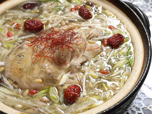 韓国薬膳料理 葉菜の写真1
