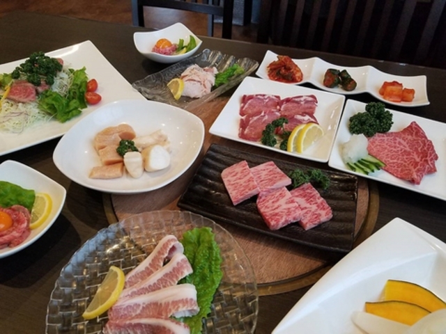 焼肉 真 時津店の写真1