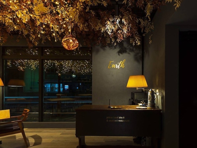 prime beef steak&seafood restaurant Earthの写真1