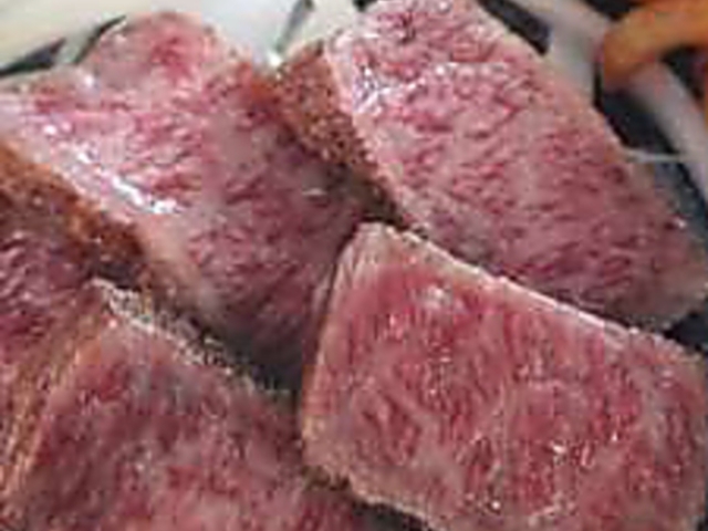 焼肉国際 IN NAHAの写真1