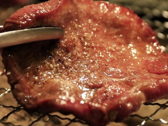 燃えよホルモン新屋敷の写真1