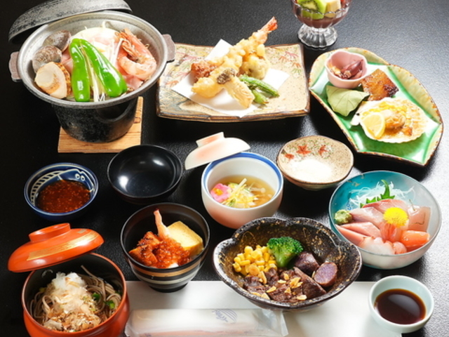 和食居酒屋 角惣 司 福井あわら店の写真1