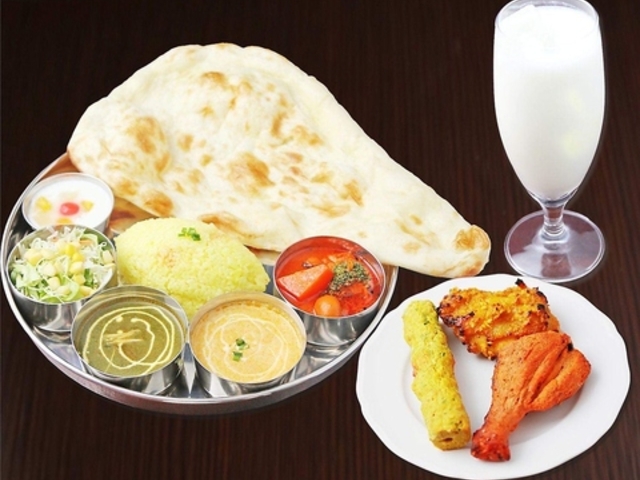 サンライズ レストラン&バーの写真1