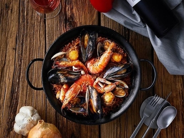 IKEYA Delicatessen (イケヤ デリカテッセン)の写真1