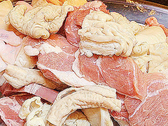 豚ホルモン焼肉 39とん吉の写真1