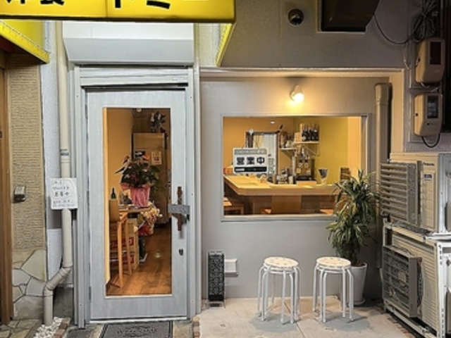 洋食トミー 三国ヶ丘店の写真1