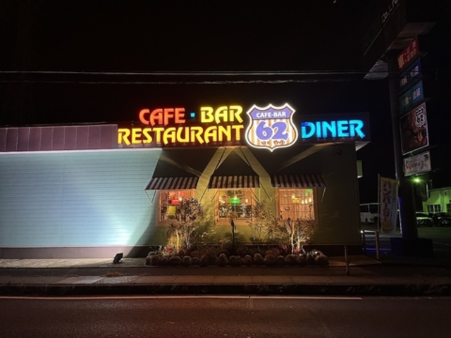 SIX TWO シックストューの写真1