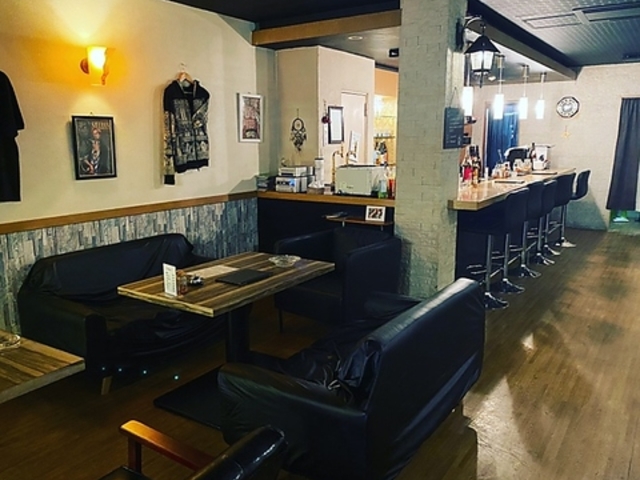 Dining Bar Re ダイニングバー アールイーの写真1