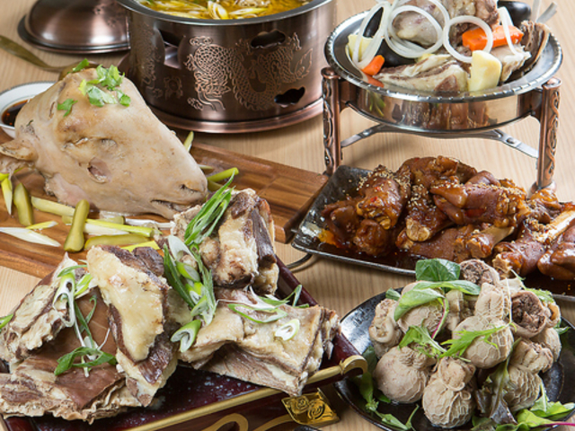 モンゴル料理 アンダの写真1