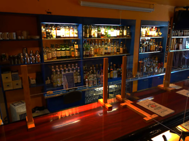 cafe&Bar Hero s カフェアンドバー ヒーローズの写真1