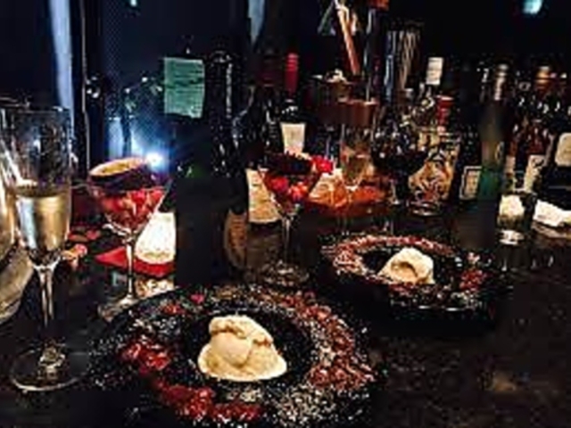 ほっこりBAR Cecilの写真1