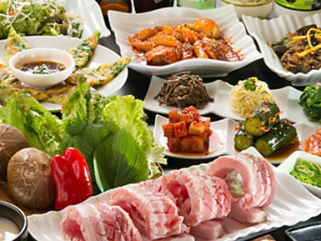 韓国家庭料理 だひゃん 四谷店の写真1