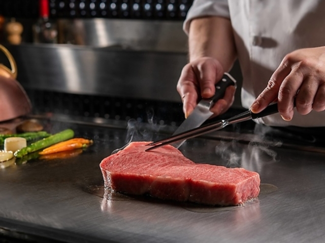 鉄板焼 海雲の写真1