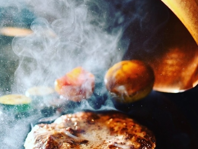 鉄板DINING KENの写真1