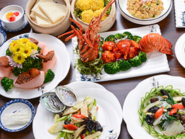 台湾料理 東三国店の写真1