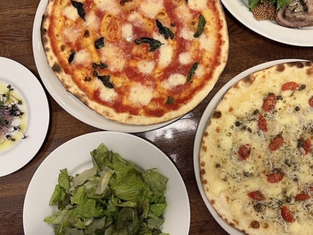 Pizzeria Trattoria Rana Ricca ピッツェリア トラットリア ラーナ リッカの写真1