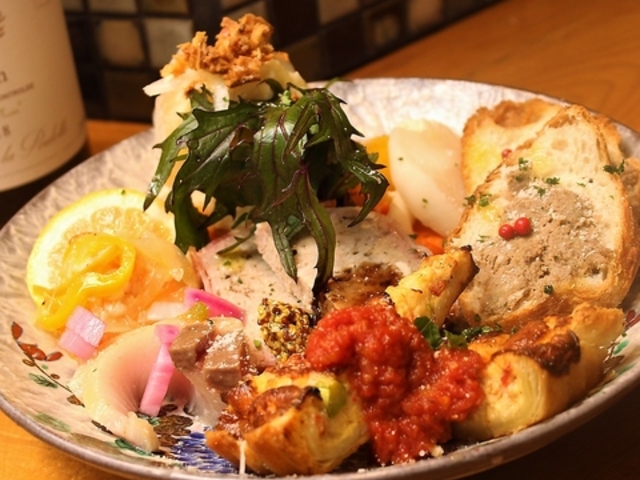 和伊ん食堂 ハコの写真1