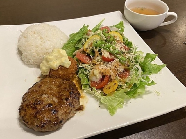 カフェ&レストラン ゴッチッタの写真1