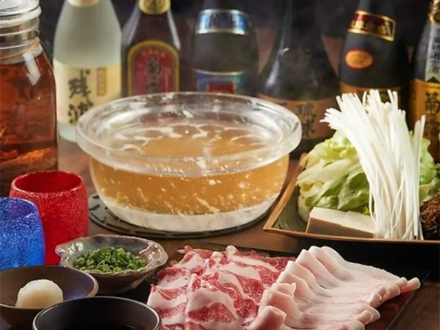 島豚 琉球牛 燦別邸 横浜山下公園店の写真1