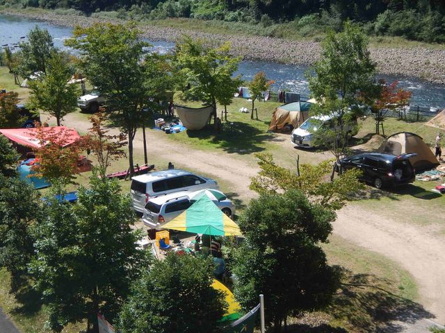 オートキャンプ場のBGMは川のせせらぎ♪_江の川カヌー公園さくぎ