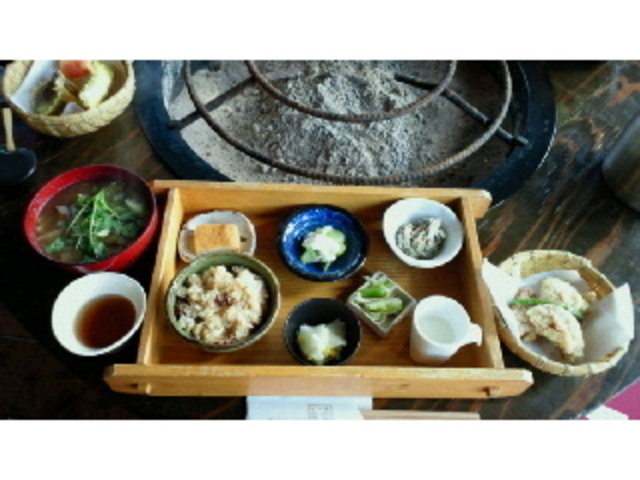 山の寺 邑居