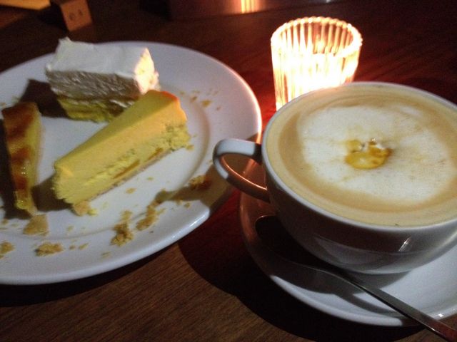 ティーラテのホットとかぼちゃのケーキ_chano-ma
